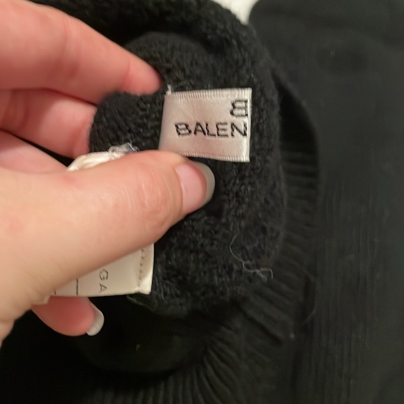 Knit Turtleneck Sweater - Picture 7 of 8